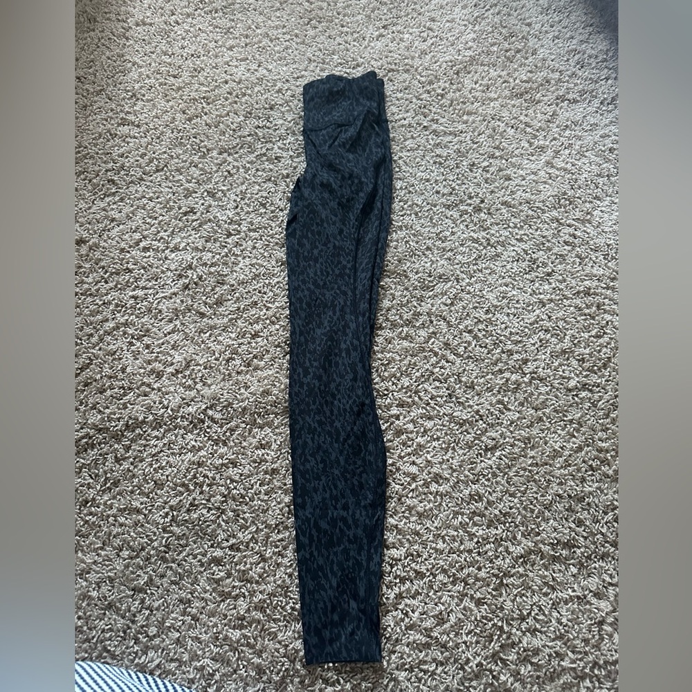 lululemon athletica Wunder Under Black Patterned Leggings